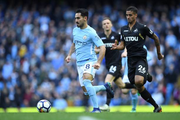 担任主要持 担任主要持