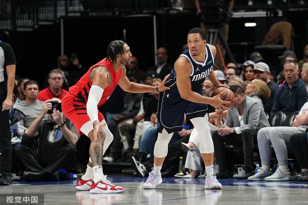 他果断出击 他果断出击