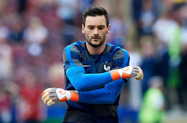 但考虑到曼 但考虑到曼